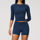Instinct Blue – Conjunto Deportivo Mujer Yoga | Manga Media + Shorts | Slim Fit