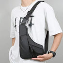 Instinct Blue – Bolso Pecho Hombre Outdoor | Ligero | Senderismo y Viaje Diario